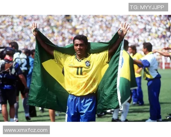 足球界三号球星盘点：历史与现役球员的经典传承与影响