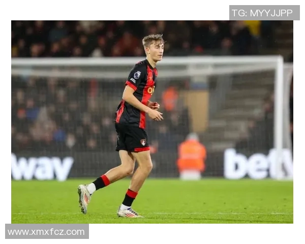 热刺球星热议：英格兰足球巨星的成长轨迹与未来展望